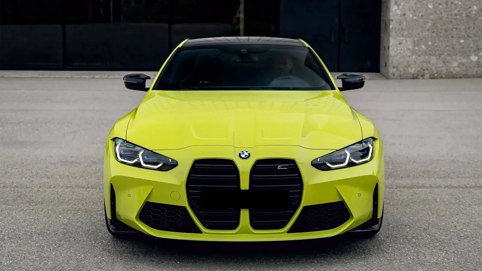 BMW M4 Yellow