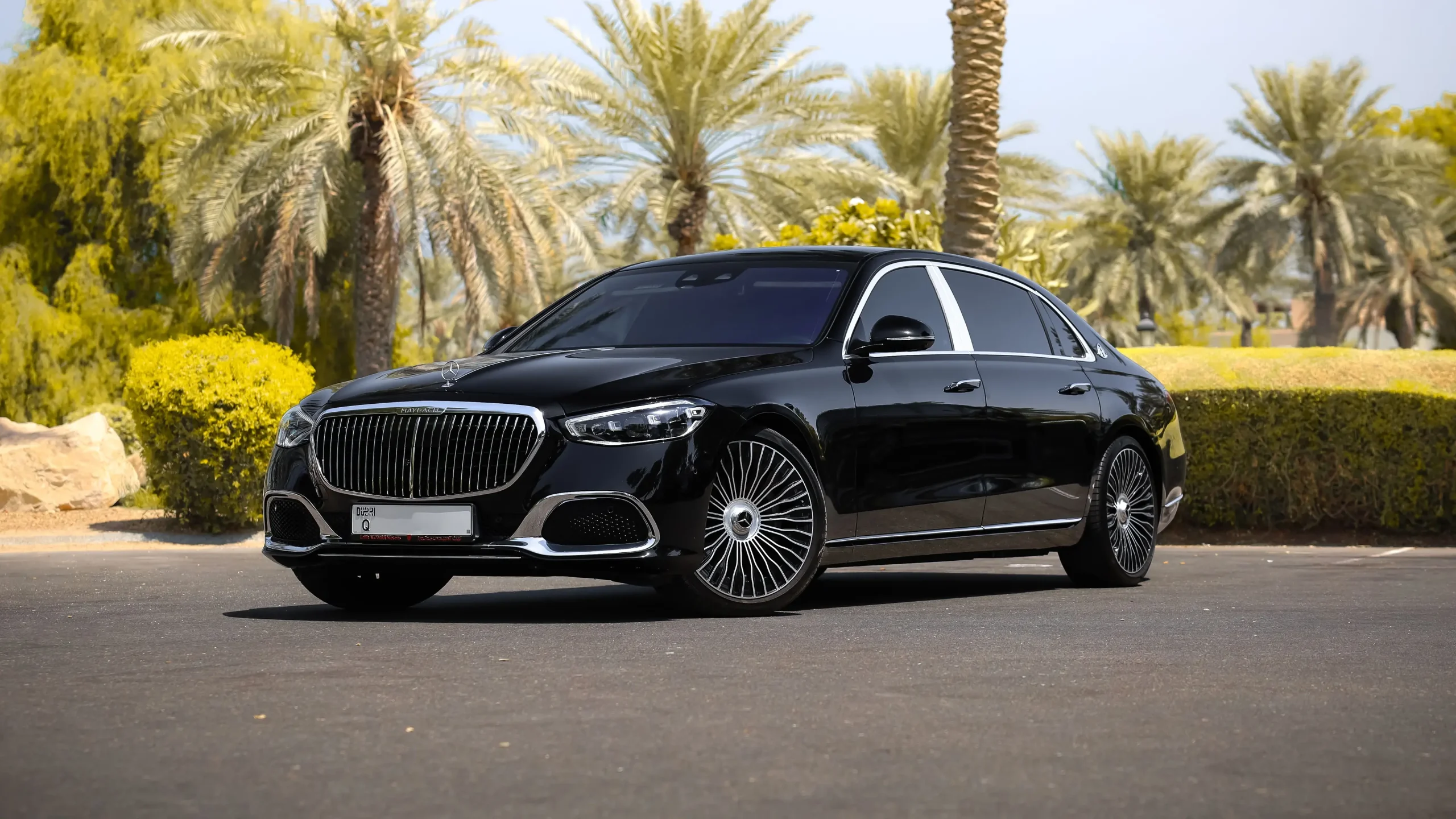 Rent Mercedes-Maybach S580 Black in Dubai
