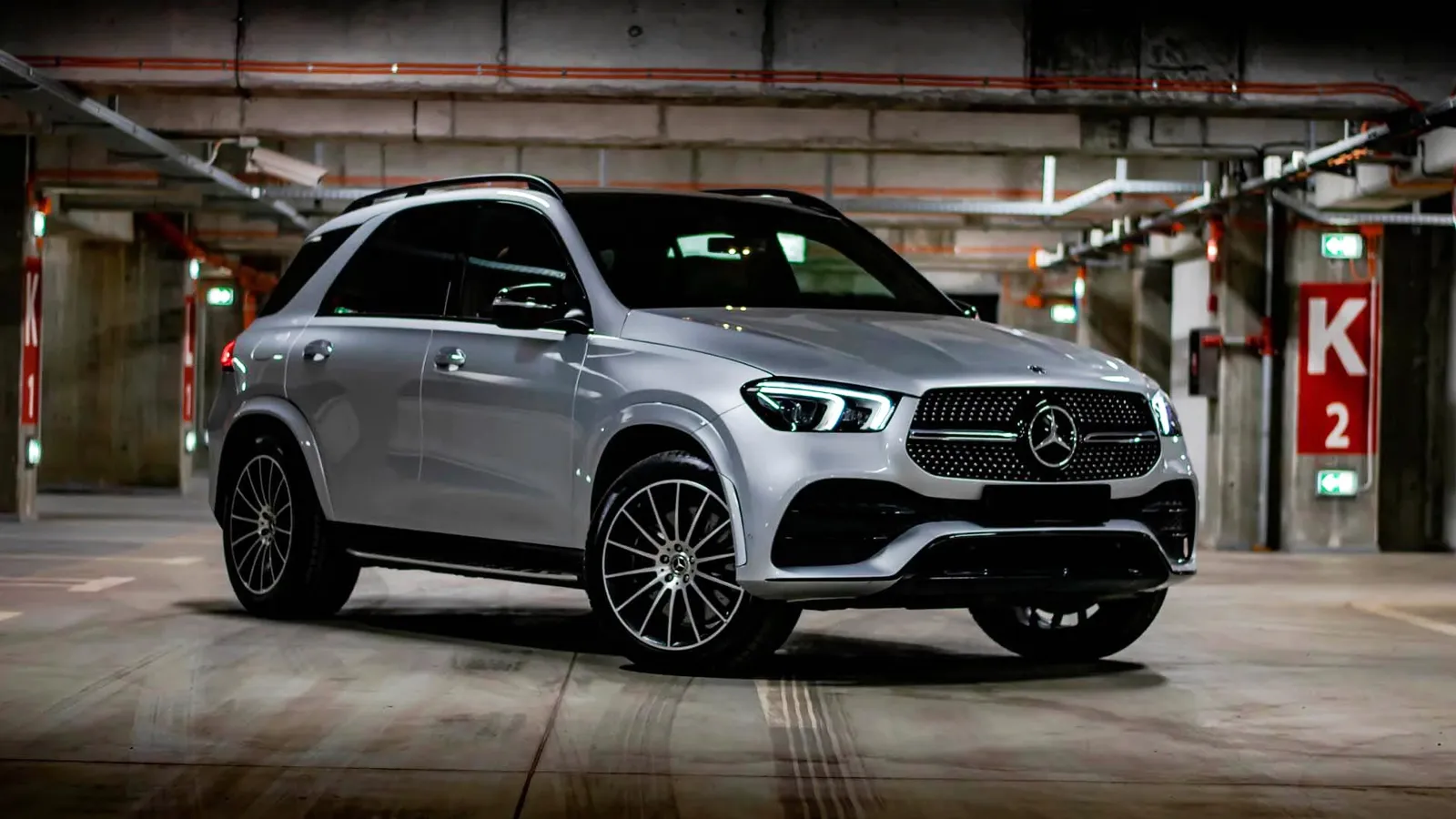 Mercedes-Benz-GLE-Grey-4-1.webp