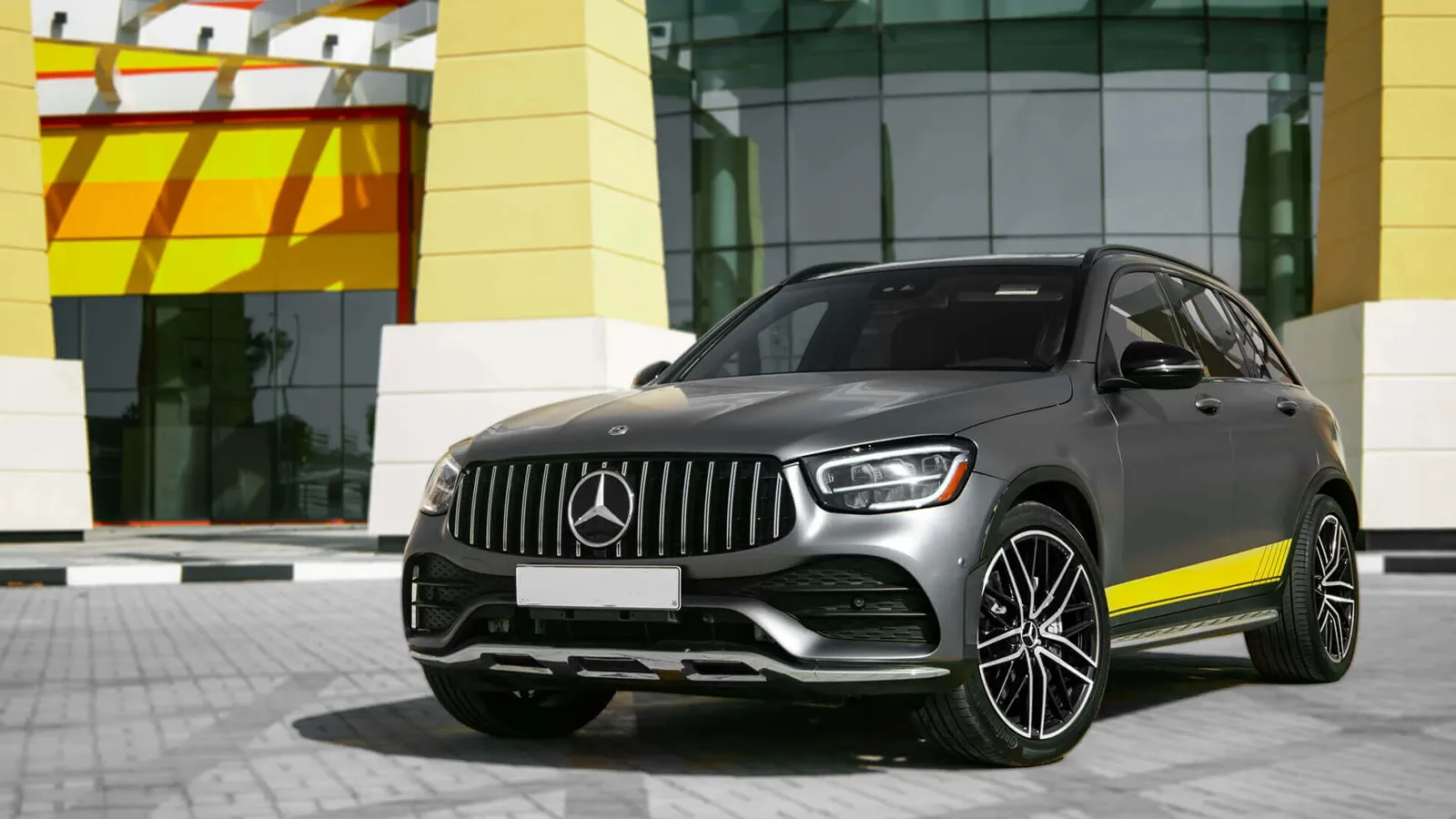 Mercedes GLC43 AMG Grey & Yellow
