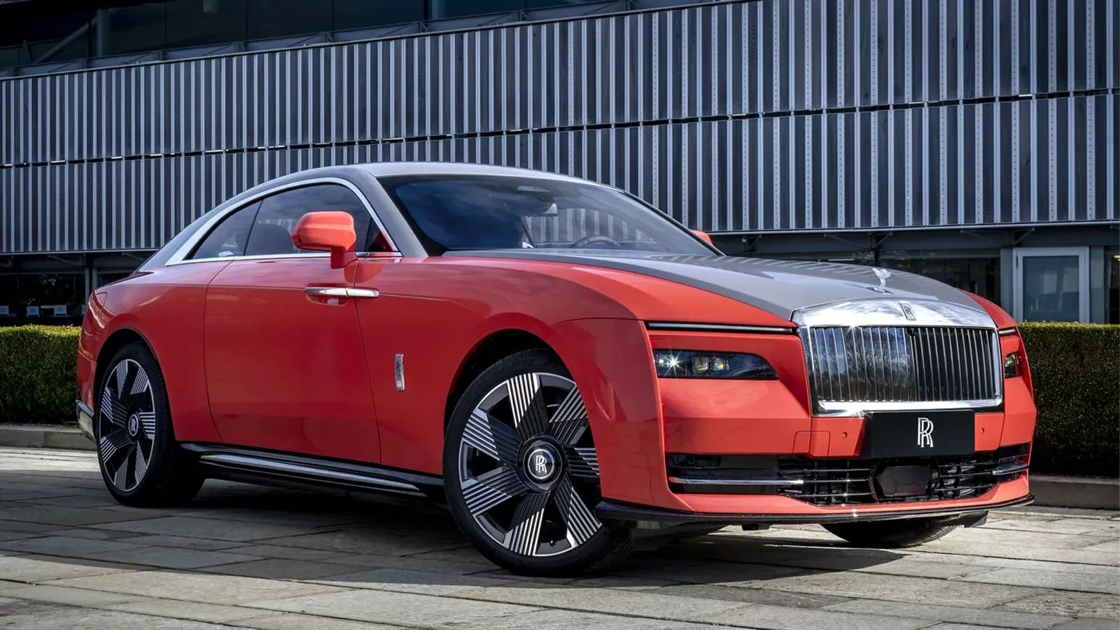 Rolls-Royce Spectre Escapism